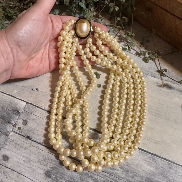 Vintage Carolee Multi Strand Pearl Necklace - Picture 6 of 8
